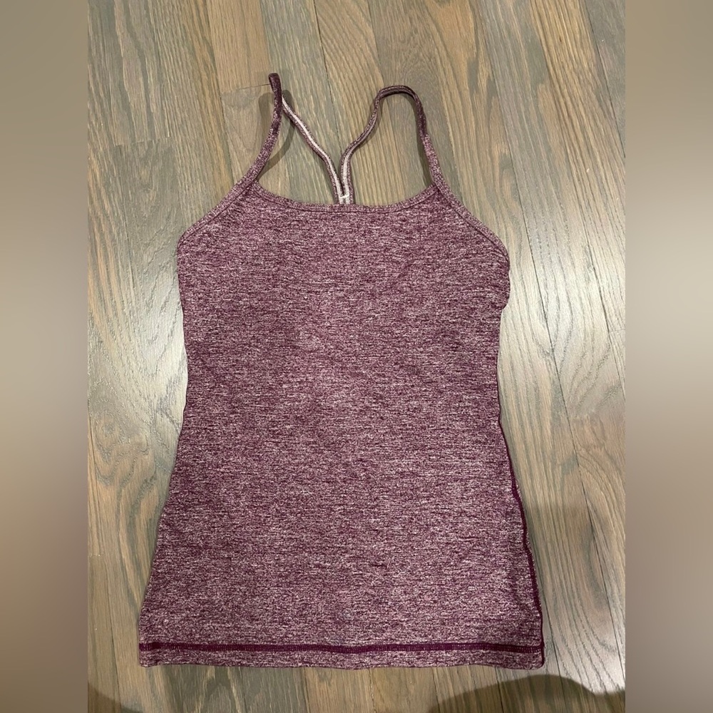 Lululemon top